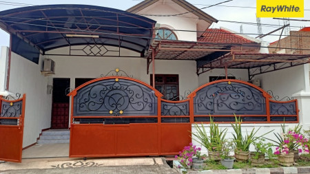 Disewakan Rumah di Nginden Intan Timur, Surabaya