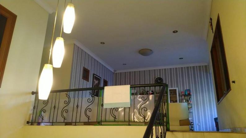 Dijual Ruko Besar + Usaha Berjalan Batununggal - Hot Spot Area - Kota Bandung