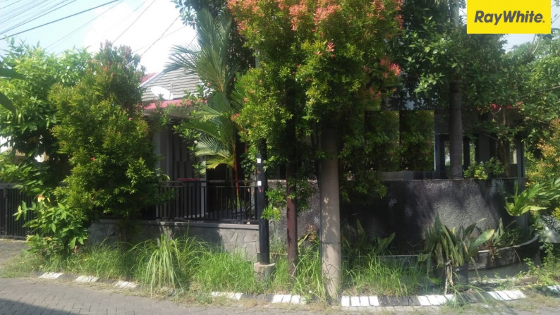 Dijual Rumah Hook 2 lantai di Babatan Pratama, Surabaya