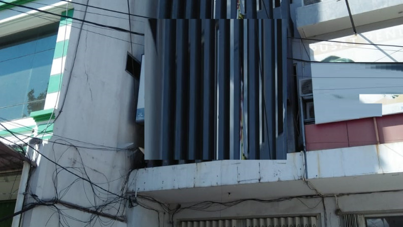 Dijual Ruko 3 lantai Pusat Kota di Jalan Bogowonto, Surabaya