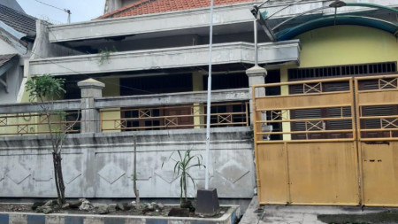 Dijual Rumah 2 lantai Strategis di Medokan Ayu, Rungkut, Surabaya