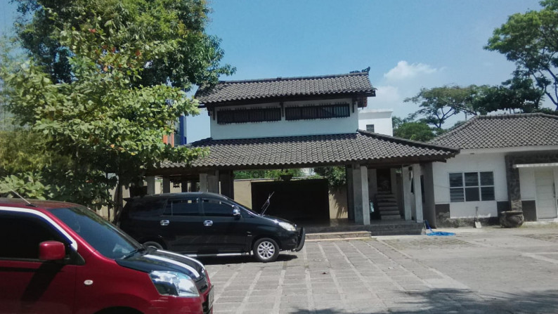 Dijual Hotel hitung Tanah, Jl. Raya Wiyung