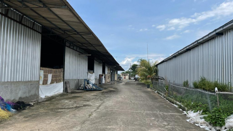 GUDANG JL. INSINYUR SUTAMI KARANG ANYAR TANGERANG LUAS 5 Ha