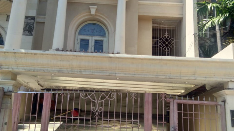 Rumah dijual Darmo Hill Surabaya