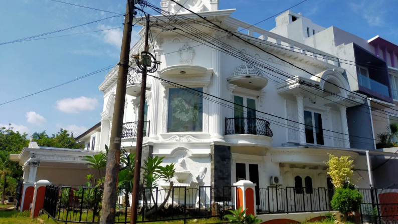 Rumah Janur Indah, Kelapa Gading, Luas 323m2