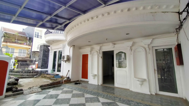 Rumah Janur Indah, Kelapa Gading, Luas 323m2