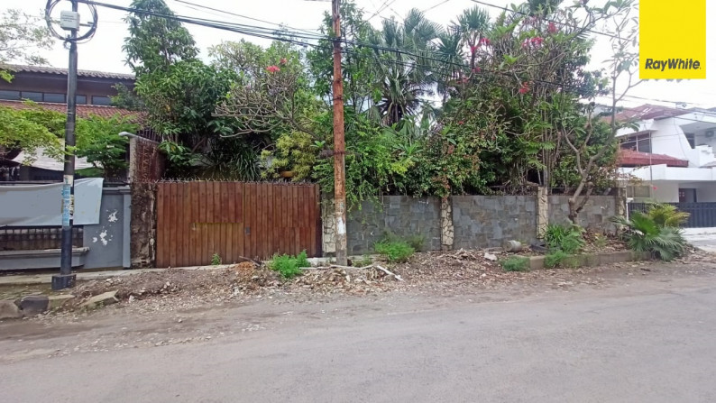 Dijual Rumah 2 lantai di Dukuh Kupang Timur, Surabaya Barat