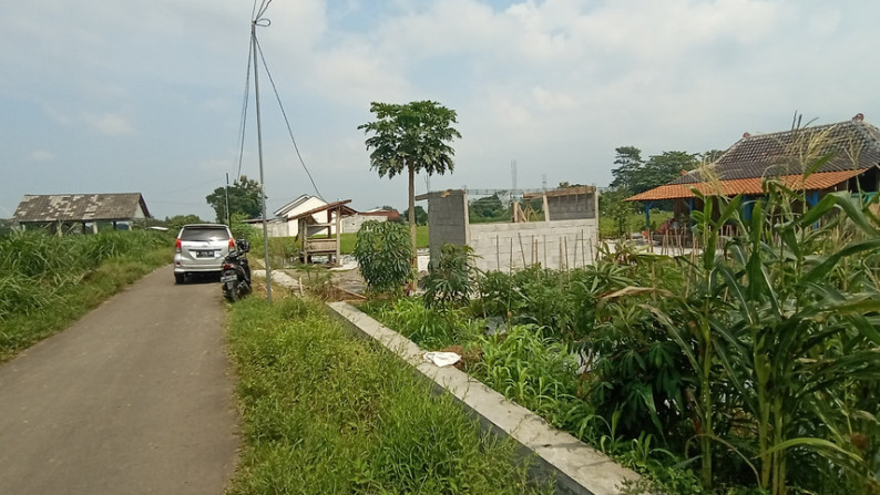 TANAH SAWAH 1952 METER PERSEGI DI JL KEBON AGUNG, SLEMAN