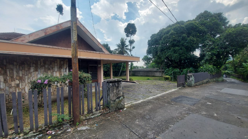 Gadog, Villa dan Tanah, 200 meter dari Hotel Aston Ciawi Puncak