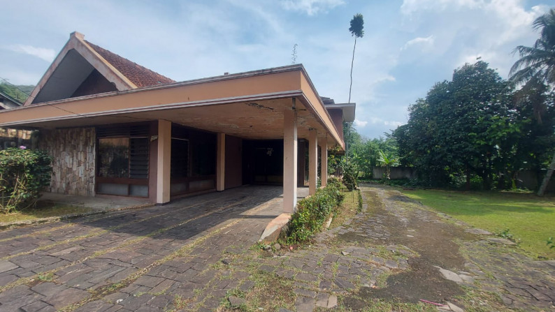 Gadog, Villa dan Tanah, 200 meter dari Hotel Aston Ciawi Puncak