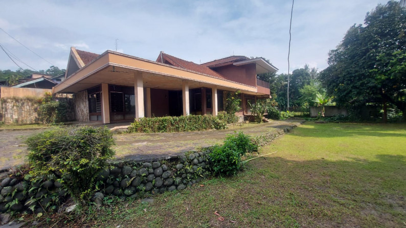 Gadog, Villa dan Tanah, 200 meter dari Hotel Aston Ciawi Puncak