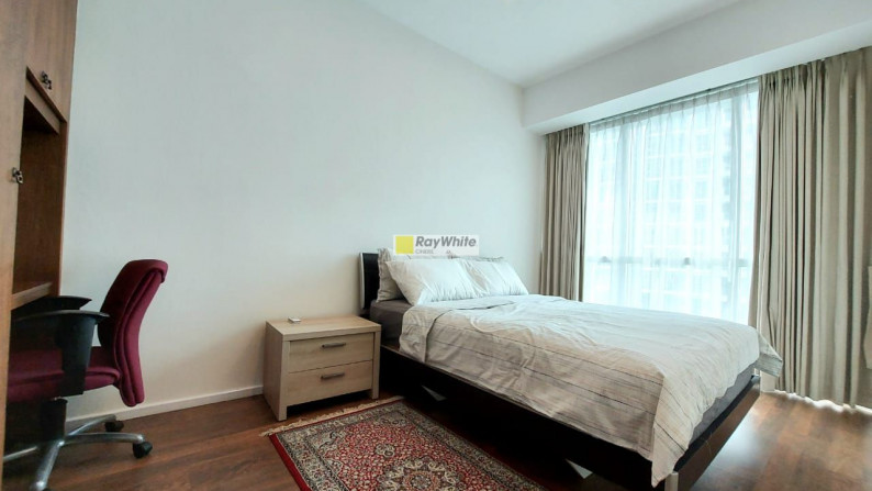 Apartemen Mewah Dan Berkelas Di Kemang Village, Furnished, 3BR