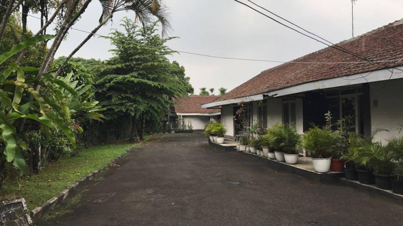 Dijual Rumah Jl. DR. Setiabudi, Bandung.