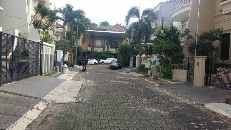 Rumah Villa Permata Gading, Kelapa Gading Luas 10x21,7m2