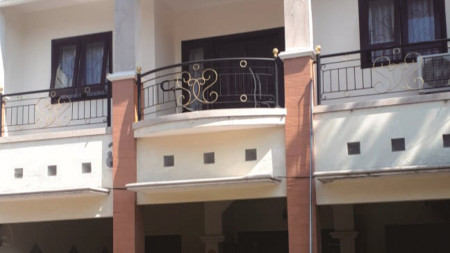 Jual Rumah 2lt di Araya Pakuwon City, Surabaya Timur