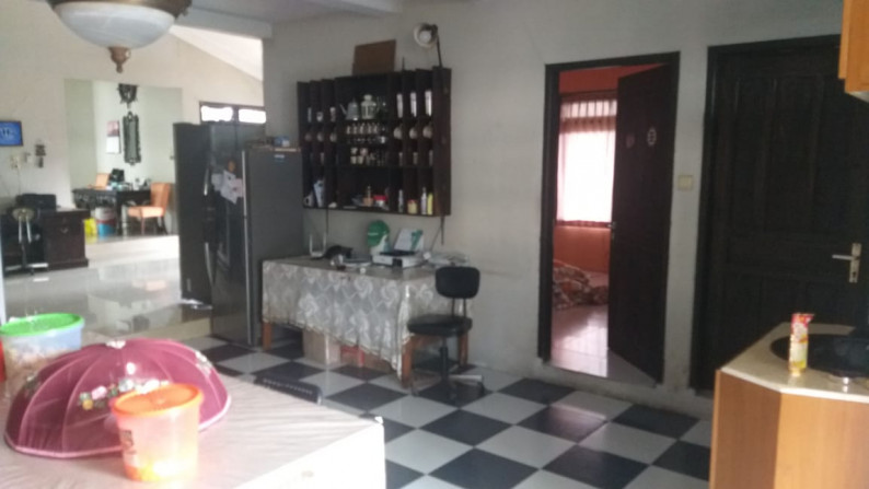 Dijual Rumah Bagus DI Jl Moh Kahfi, Jagakarsa, Jakarta Selatan