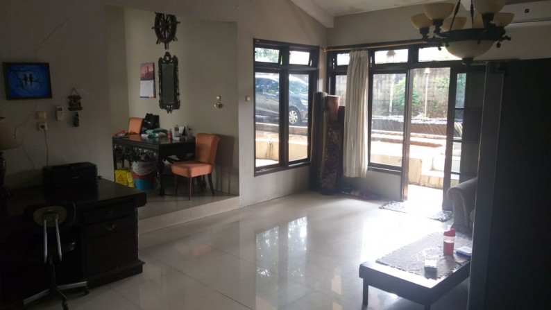 Dijual Rumah Bagus DI Jl Moh Kahfi, Jagakarsa, Jakarta Selatan