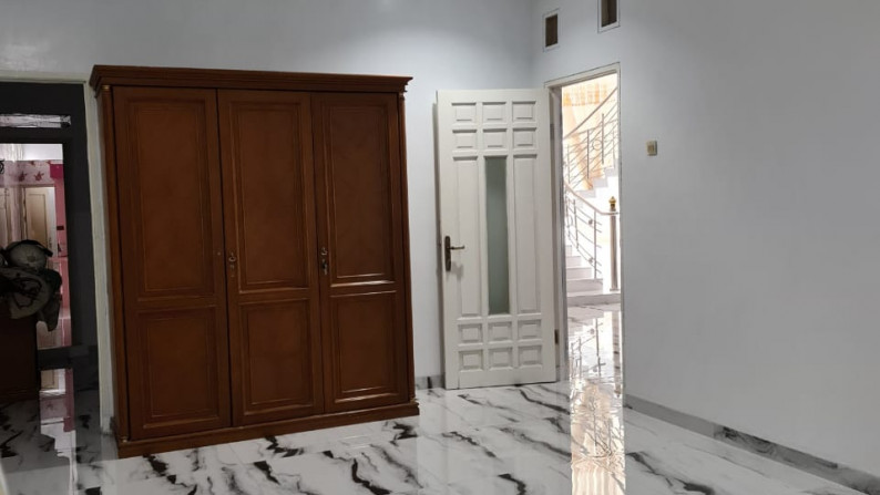 Dijual Rumah Bagus Di Rajawali, Bintaro Jaya Sektor 9