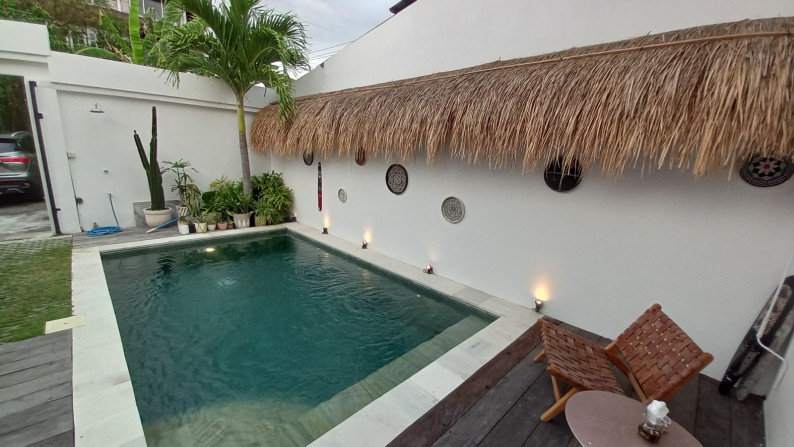 Leasehold 2 Bedrooms + 1 Loft Room Villa with Pool at Pererenan Street