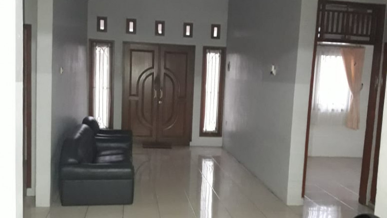 Rumah Siap Huni dan Dekat Bintaro Jaya @Villa Bintaro Indah, Jombang, Ciputat