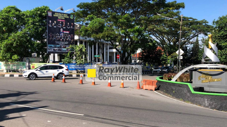 MINI BUILDING SUKABUMI LOKASI STRATEGIS DEPAN JALAN RAYA 1495M