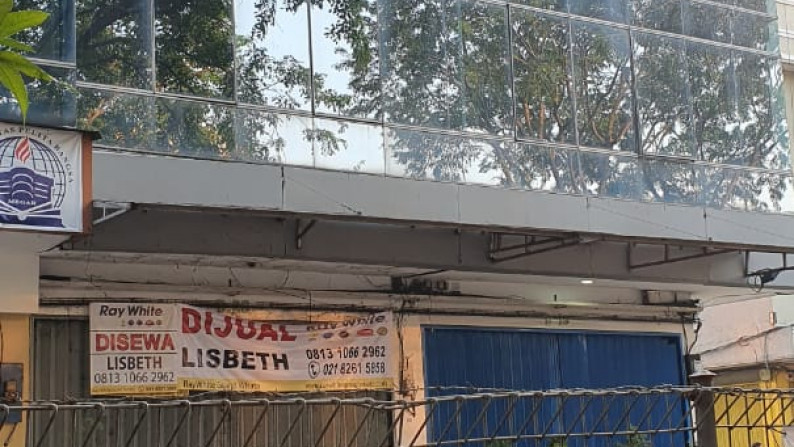 Disewakan ruko 4lt  jl. ahmad yani ,bekasi barat