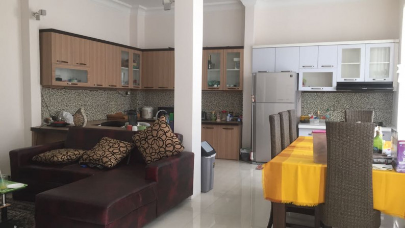 DIJUAL RUMAH JL PASO RAYA JAKARTA SELATAN