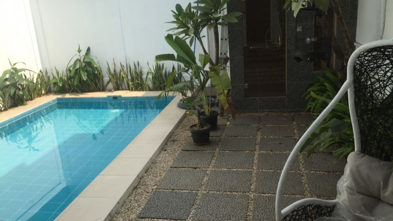 DIJUAL RUMAH JL PASO RAYA JAKARTA SELATAN