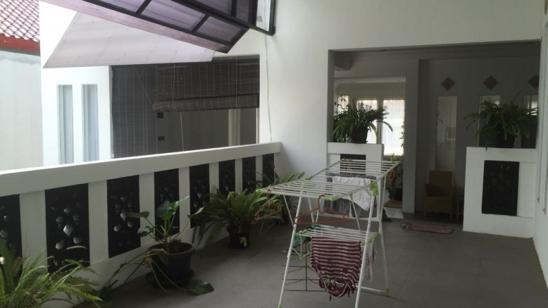 DIJUAL RUMAH JL PASO RAYA JAKARTA SELATAN