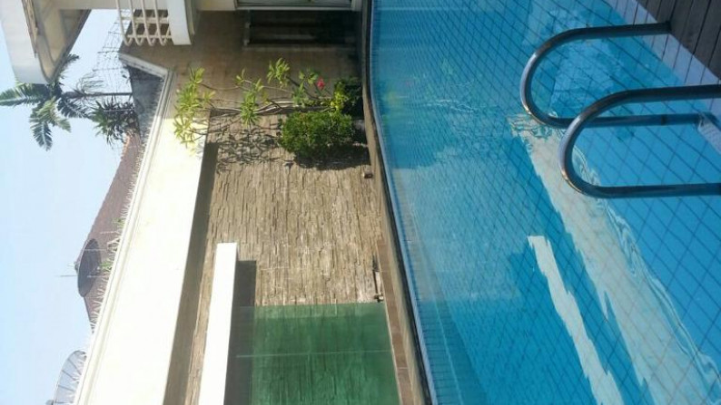 DIJUAL RUMAH PONDOK INDAH JAKARTA SELATAN