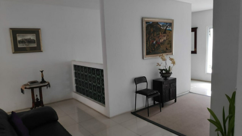 DIJUAL RUMAH JL KEMANG TIMUR JAKARTA SELATAN