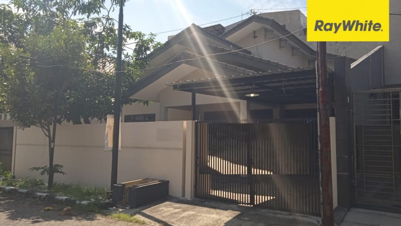 Rumah Disewa di Darmo Permai Timur, Surabaya