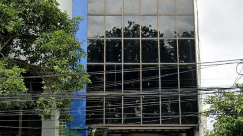 Ruko 3 lantai Dijual/Sewa di Jalan Perak Barat, Surabaya