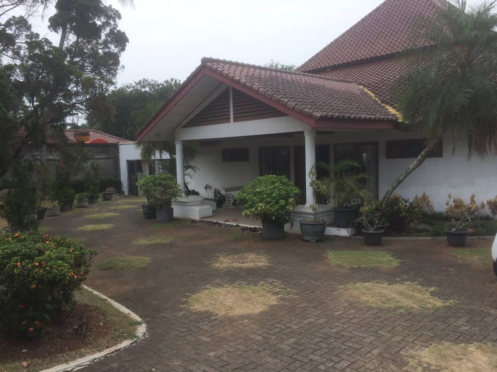 Dijual Tanah & Villa di Jl Raya Parung