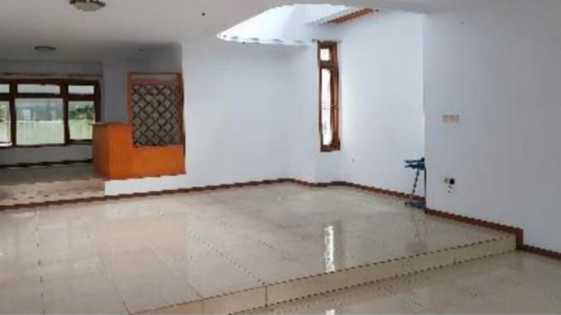 Jual Rumah 2 lantai di Bukit Telaga Golf, Surabaya Barat