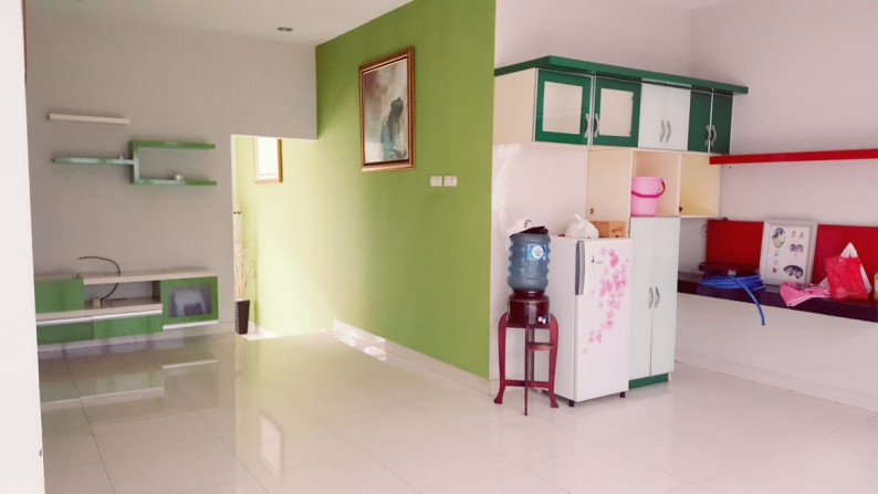 DIJUAL RUMAH JL CIPEDAK JAKARTA SELATAN