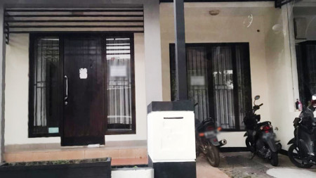 Rumah Bagus Di Cluster Melia Grove, Graha Raya Bintaro Jaya