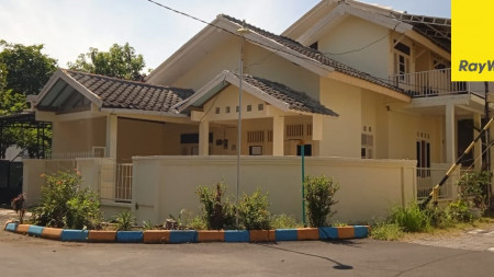 Dijual Rumah Hook 2 lantai di Lembah Harapan Pinus Asri, Surabaya