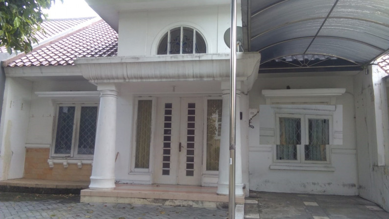 Rumah di jual Royal Park Citraland Surabaya