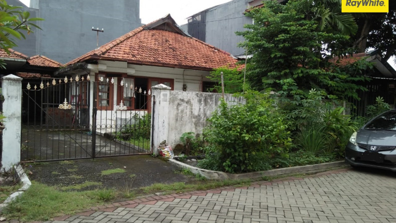 Dijual Rumah Pusat Kota di Jalan Ogan, Surabaya