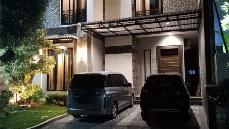 Dijual Rumah Full Furnish di Puri Widya Kencana, Surabaya Barat