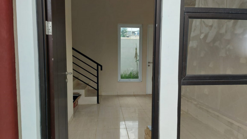 Rumah Minimalis dan Dalam Cluster @Sanur Valley Cluster Seminyak, Pengasinan Serpong