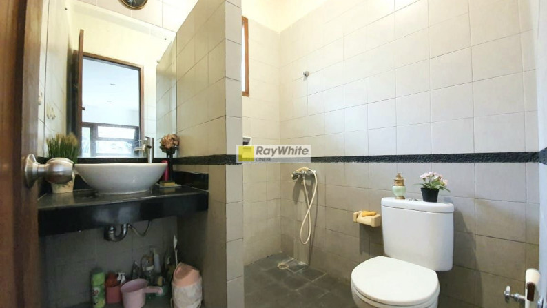 Rumah Milenial Modern Tropis Style Siap Huni Dalam Komplek Asri Di Rempoa Bintaro Harga Menarik