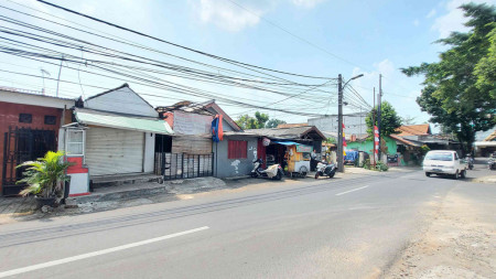 RUMAH TUA DI CIRACAS, JAKARTA TIMUR, HITUNG TANAH SAJA, COCOK BUAT USAHA RUMAH KOS, FOOD COURT, SHM