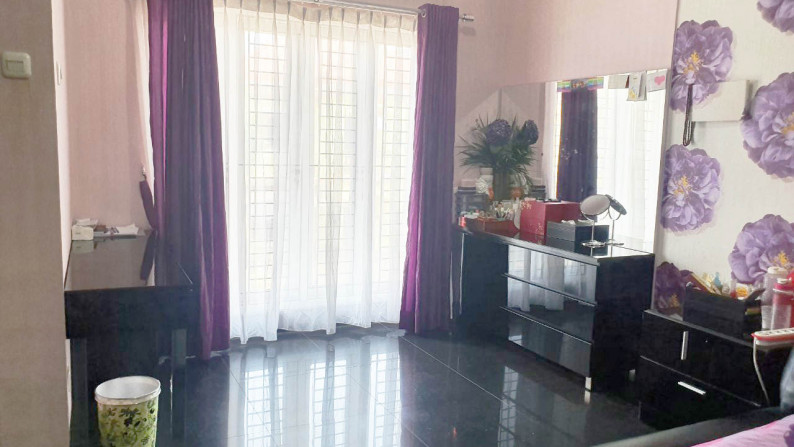 Rumah Dijual Pelangi Biru, Luas 8x18m2