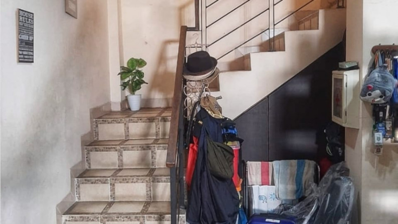Rumah Siap Huni Dekat Bintaro Jaya @Komplek Villa Mutiara, Ciputat