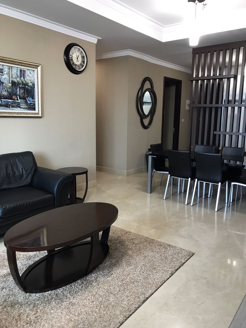 Residence 8 Apartment Senopati, close to Ashta Mall, for expatriate, big and spacious.