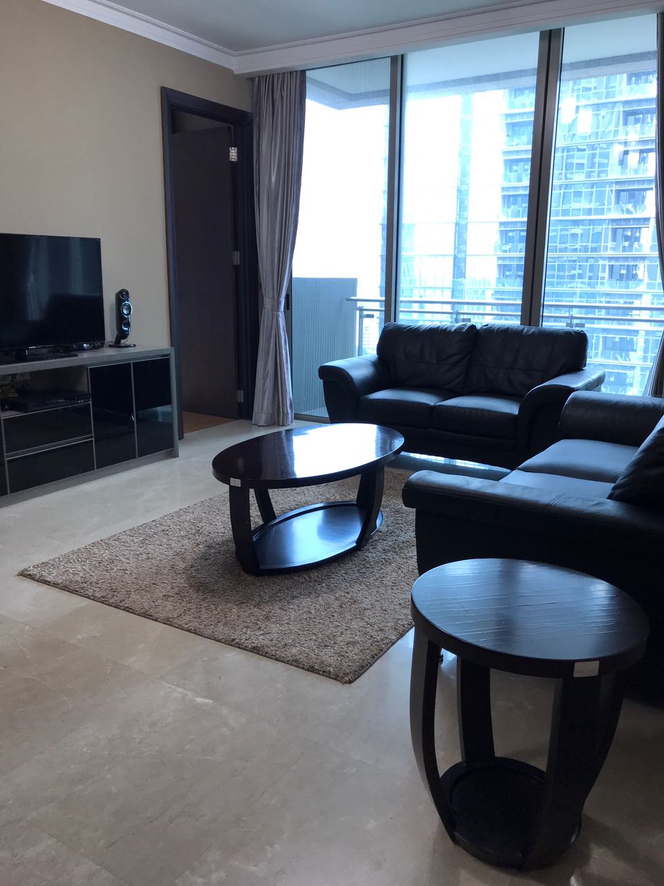 Residence 8 Apartment Senopati, close to Ashta Mall, for expatriate, big and spacious.