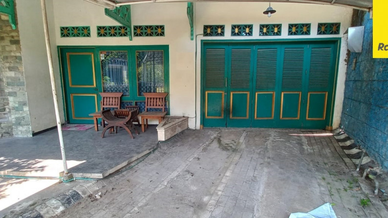 Dijual/Disewakan Full Furnish Rumah di Ketintang Permai, Surabaya