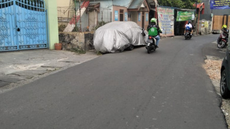 Rumah Mangga Besar Kota, Jl Ekonomi Dwiwarna, Luas 7x17m2